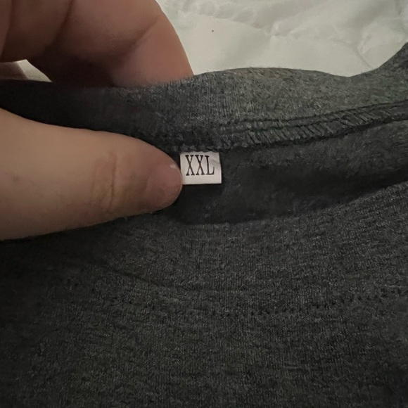 Amazon basic witch t shirt - Picture 3 of 3